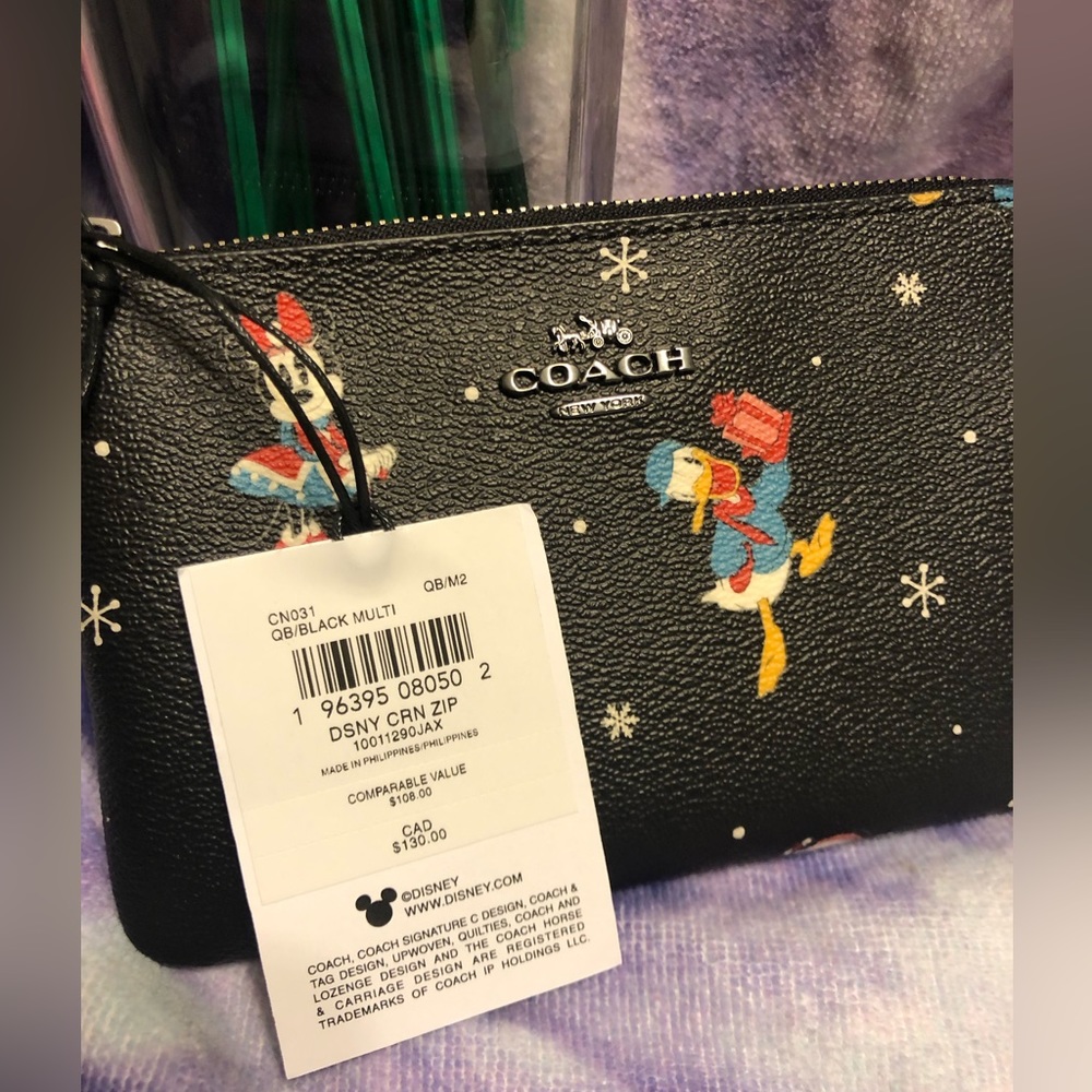 Coach x Disney Wristlet - Picture 3 of 12